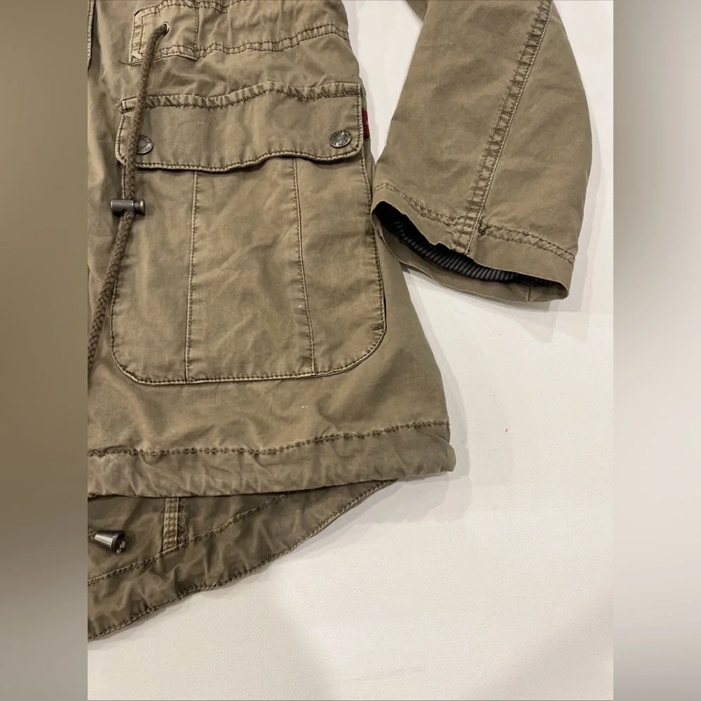 SOLD Levi's Army Jacket Womens M Green Hooded Field Chore Military Utility Coat - Picture 8 of 16